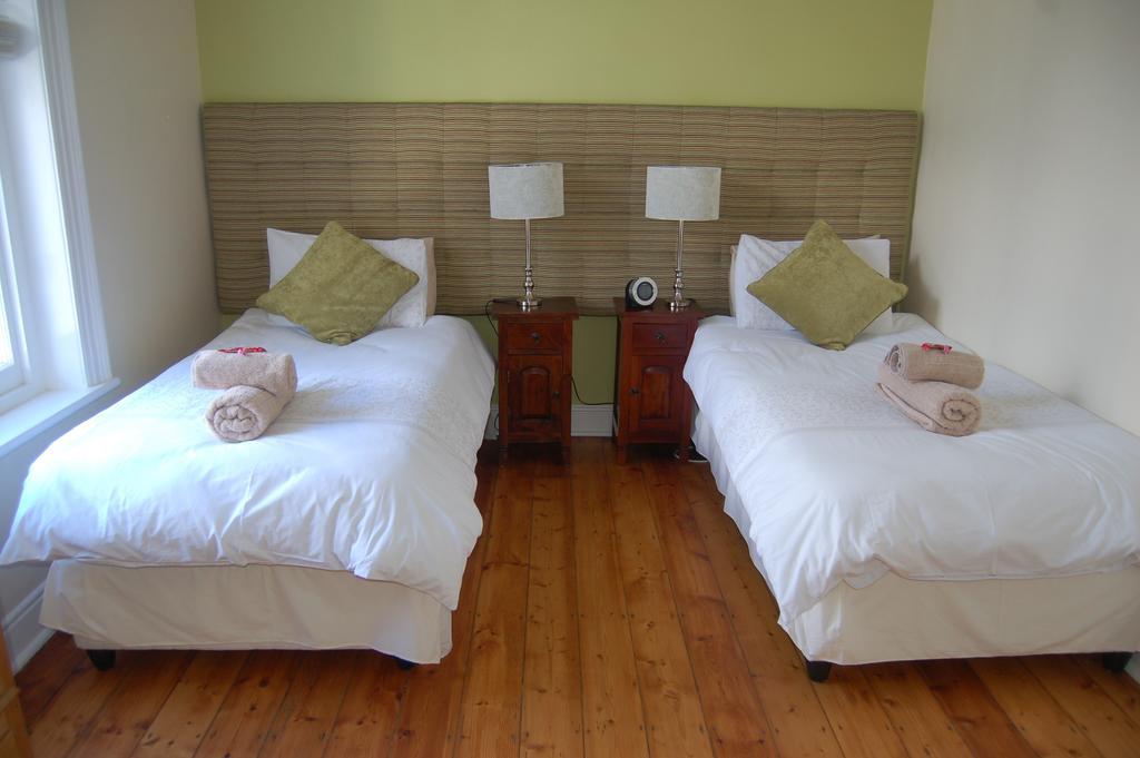 Six On Scott Bed & Breakfast Cape Town Exterior foto